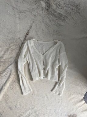 Cream white knit buttonup cardigan
